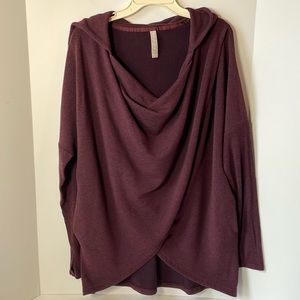 Athleta  Women's Large Sweatshirt  Topwith hood Oversized